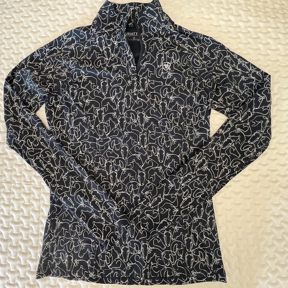 Ariat Doodle Horse Sunstopper in Navy Size Small